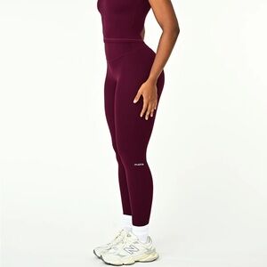 Moisture-Wicking Maroon Women's Leggings